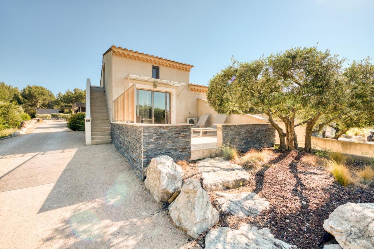 Mas Des Cigales Bed & Breakfast Orgon
